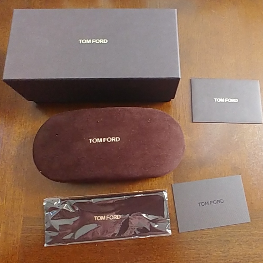 New tom ford sunglass case